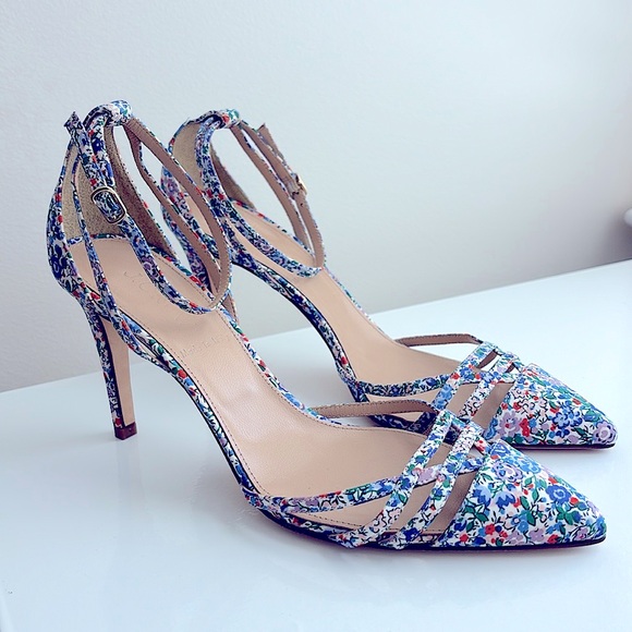 J. Crew Floral Blue & White High Heel Shoes Ankle Strap Made in Italy Size 6.5 - Picture 3 of 5